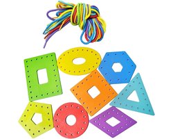 Dit houten leerspel voor kinderen is tevens een educatief speelgoed dat de fijne motoriek bevordert. Het heeft felgekleurde geometrische vormen en is geschikt voor kleuters, jongens en meisjes van 2, 3 en 4 jaar.