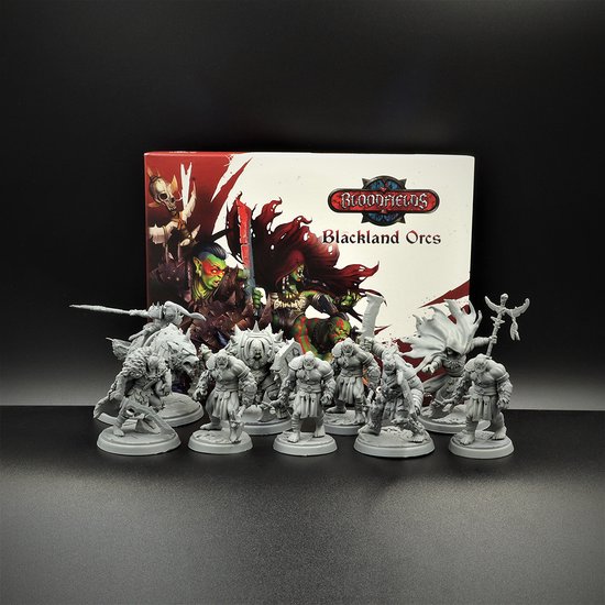 Bloodfields: Blackland Orcs Starter Set - Miniatuur Spel - Engelstalig - Titan Forge
