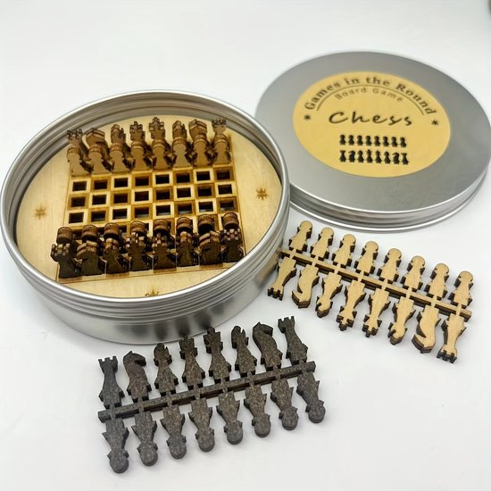 VANDAAG VERZONDEN - 1 Stuk tinnen schaakspel met houten stukken - Schaakspel voor onderweg - Travel - Portable chess game - Vintage - Compact - Schaakspel reiseditie - Mini schaakbord
