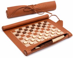 Damspel in Luxe Leren Reisuitvoering – Oprolbaar Dambord 36 x 26 cm – Cognac Bruin – Compleet Reisspel met Damstenen & Opbergvak – Draagbaar Bordspel voor 2 Spelers